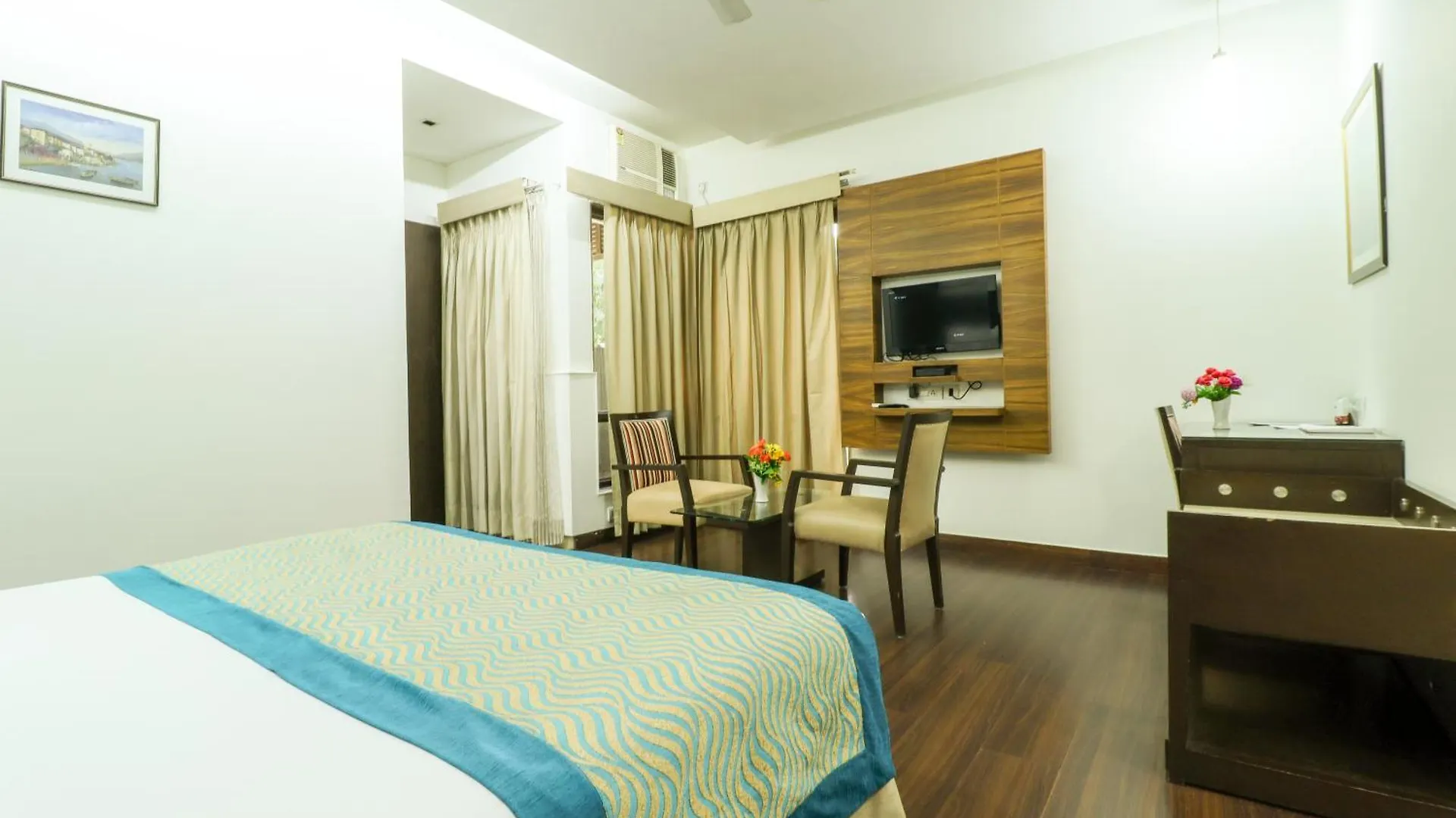 Apartment Convenient Executive Studio Near Mg Road Metro Gurgaon